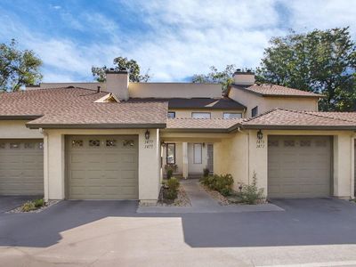 1475 W Swain Rd, Stockton, CA, 95207