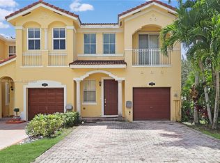 14976 SW 9th Ln, Miami, FL 33194