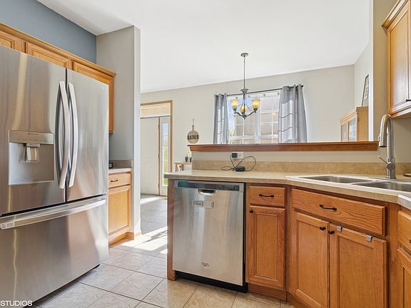 5th image of 216 W Park Ave Unit A
