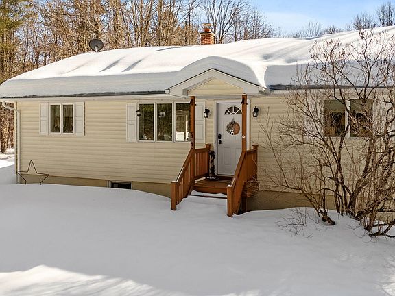 4th image of 463 Southline Road