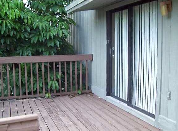 4th image of 4 Crossings Cir APT F