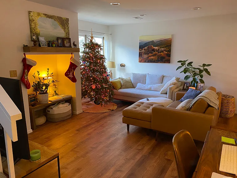 living room, nice views of the mountains.
