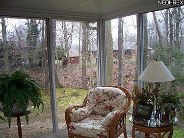5th image of 104 Manor Dr
