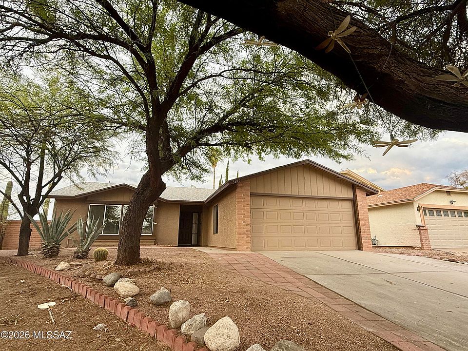 1st image of 3600 W Butterfly Ln