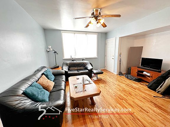 3rd image of 3900 W Diversey Ave APT 1F