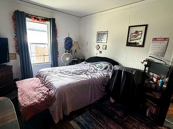 2nd image of 4027 N Washington St