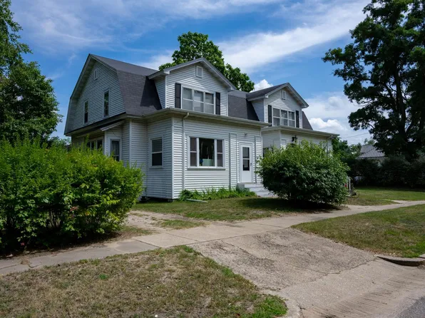 107 Douglas St, Camp Douglas, WI 54618