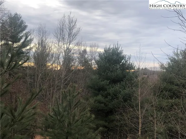 12549 N NC 16 Highway, Millers Creek, NC 28651