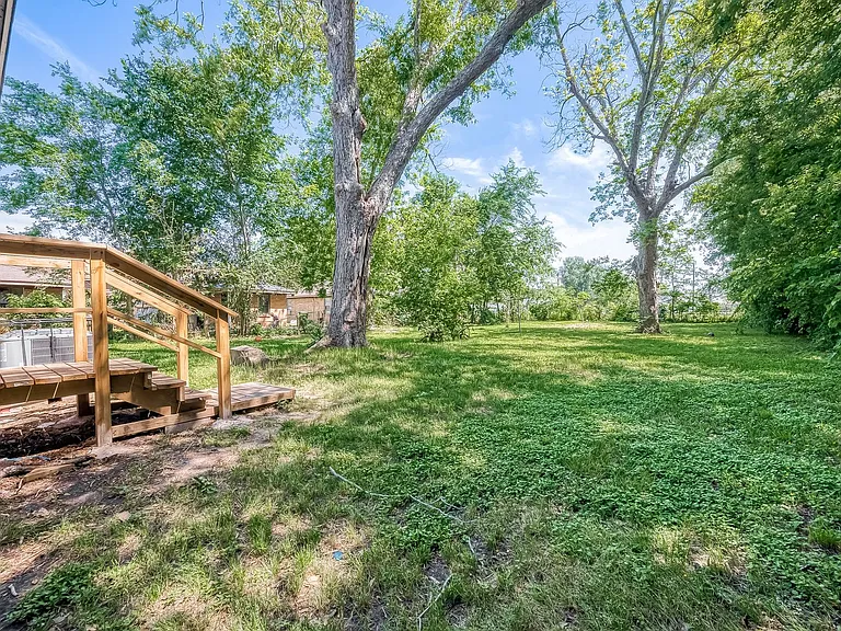 4810 Carmen St — Photo 14
