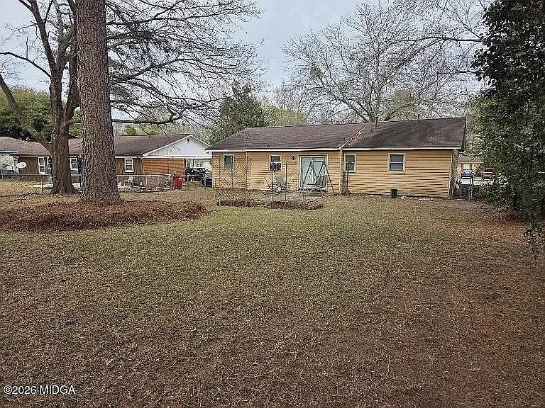 2412 Shea Dr — Photo 2