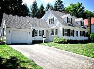 33 Blanchard Rd, Weymouth, MA 02190