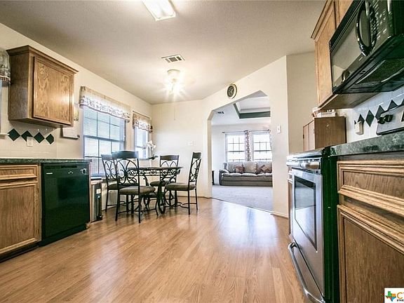 4th image of 4606 Oxford Dr