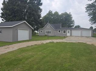 12907 1st St, Fennimore, WI 53809