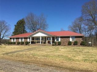 11770 E Highway 28, Parks, AR 72950