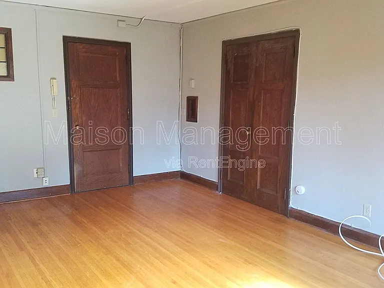 125 Highland Pkwy #1 — Photo 4