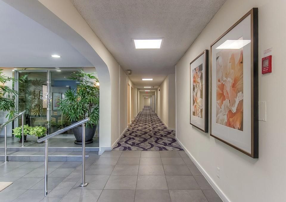 1st image of 11730 W Sunset Blvd #Nkpgghhqq