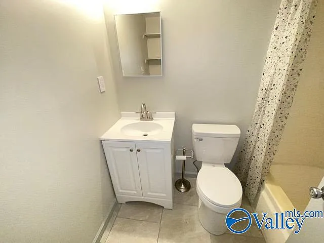 2950 Hood Rd SW #G — Photo 22