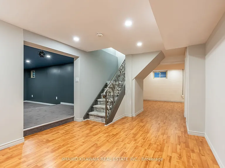 1590 Yew St — Photo 32