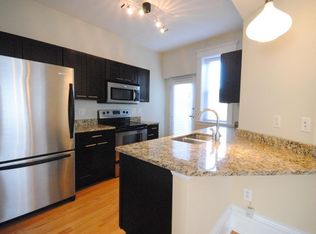 541-543 Rosedale Ave #302, Saint Louis, MO 63112