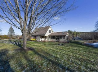 79 Scutt Rd, Feura Bush, NY 12067