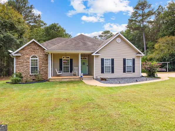 61 Thornton Rd, Franklin, GA 30217