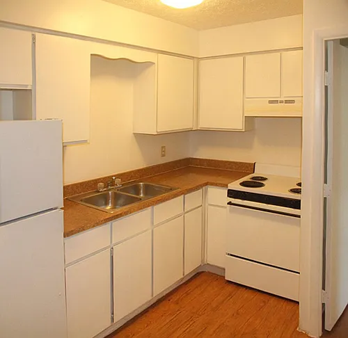 489 N. Howard Photo 1