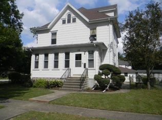 1120 N Locust St, Pontiac, IL 61764