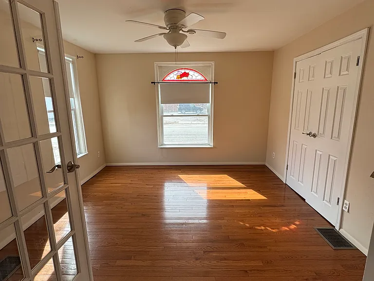 218-220 Lafayette St #220-1 — Photo 5