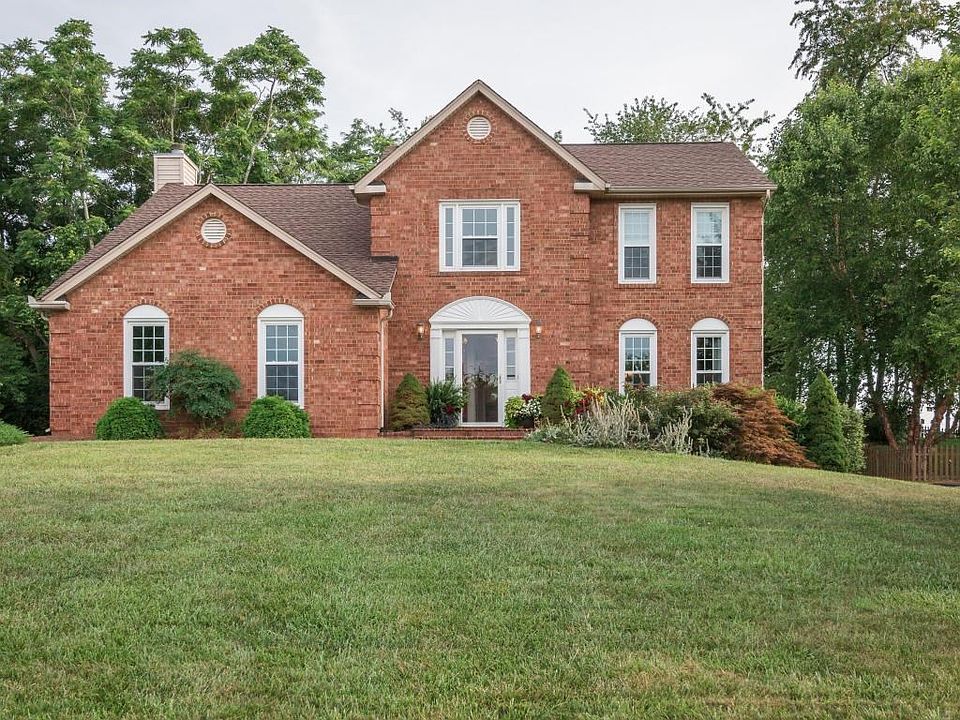 002-241823-65-76 Apple Blossom Circle-77