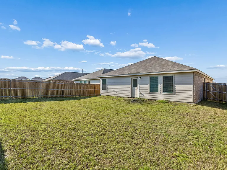 1631 Rosy Finch Dr — Photo 23