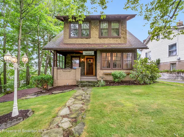 113 Claremont Ave, Clarks Summit, PA 18411