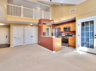 100 Richards Ave APT 402, Norwalk, CT 06854