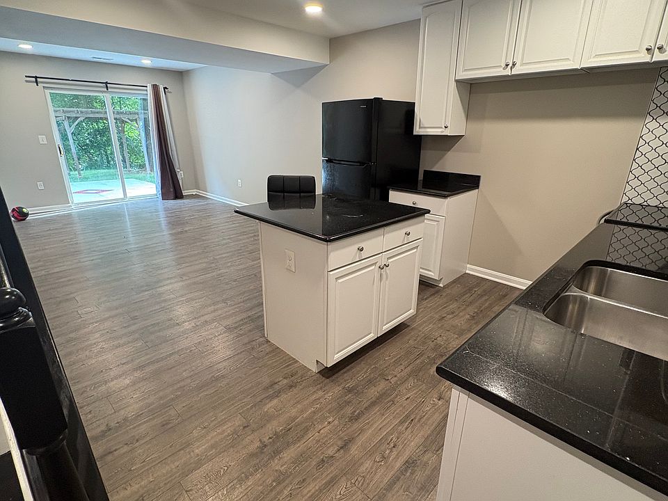 1st image of 3197 Tulip Tree Pl