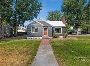 1105 Idaho St, Gooding, ID 83330