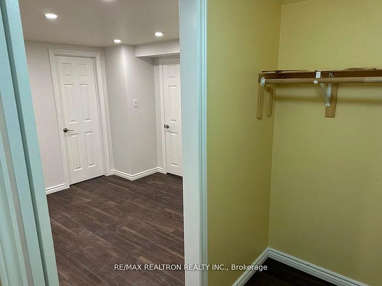 69 Gatcombe Cir #BASEMENT — Photo 20