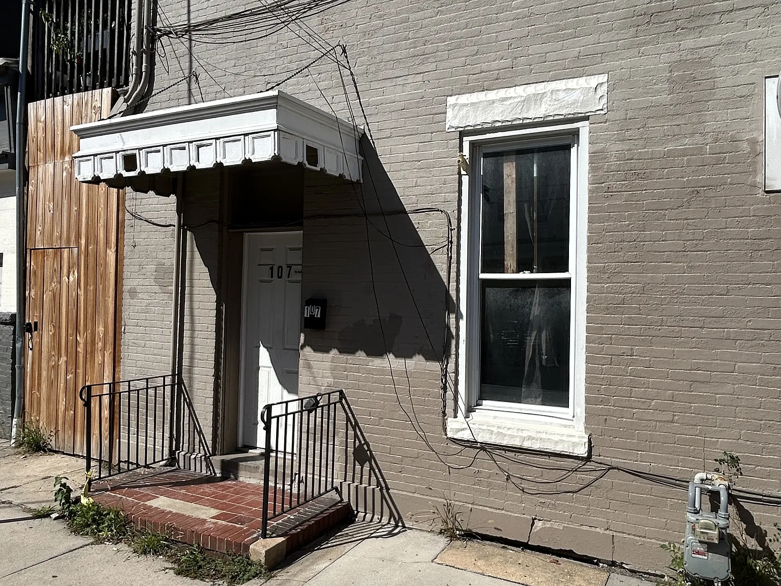 107 S Mulberry St — Photo 2