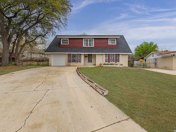 2nd image of 623 Northtrail