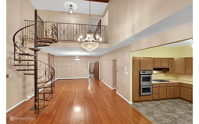 Sold by Douglas Elliman | media 32