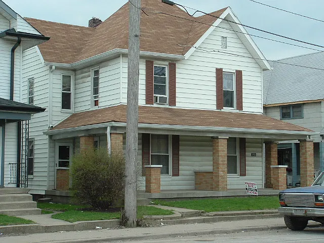 1751 W Morris St — Photo 1