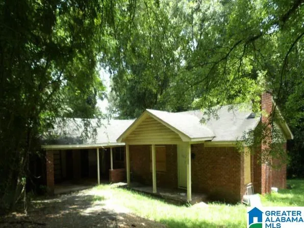 1108 51st St, Northport, AL 35473
