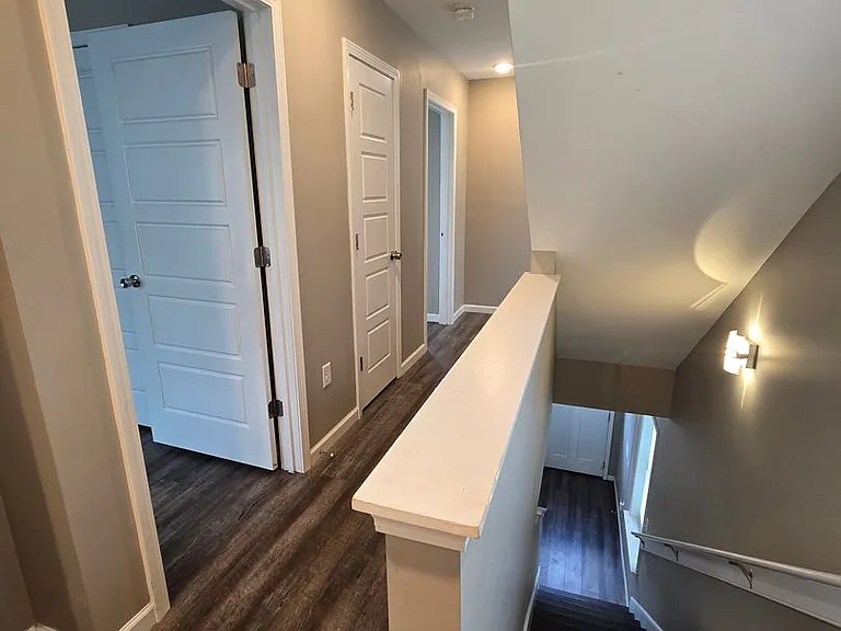 613 Brister St #106 — Photo 16