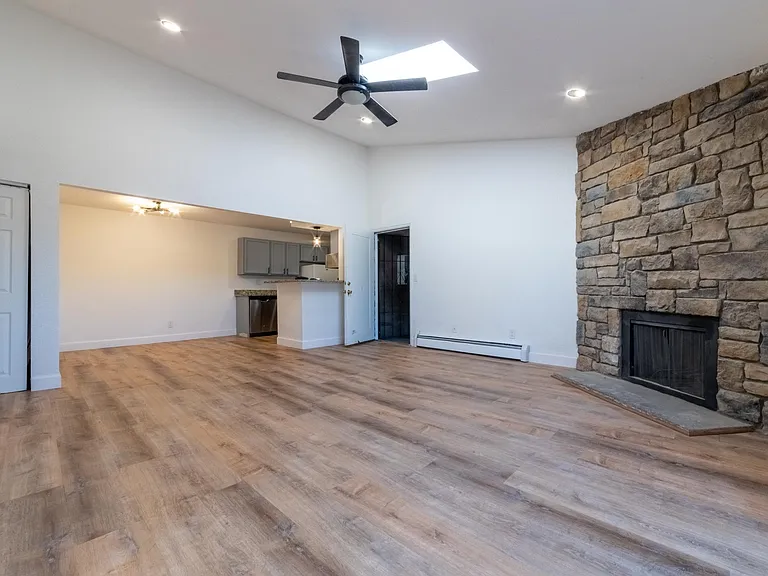 10150 E Virginia Ave #19-301 — Photo 2