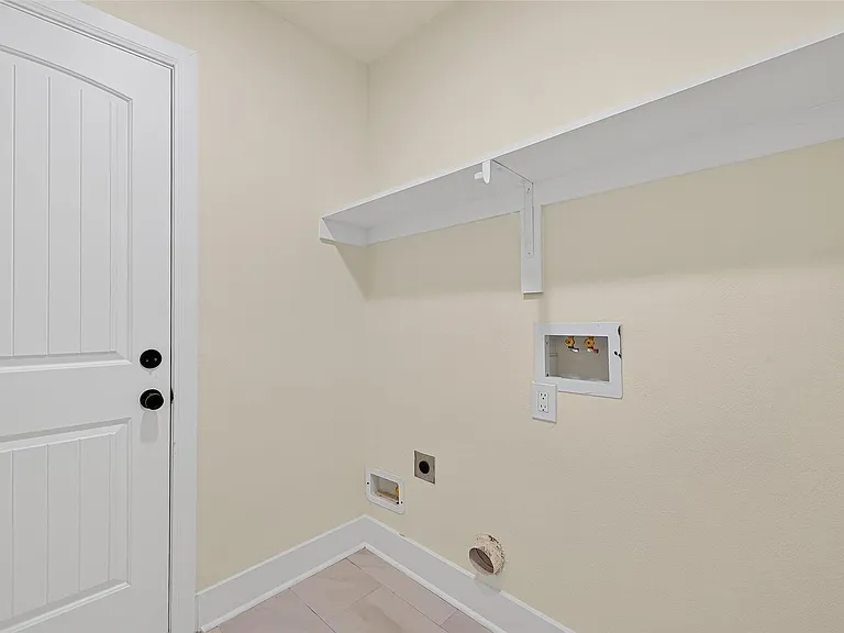 3006 Golden Hills Ln — Photo 25