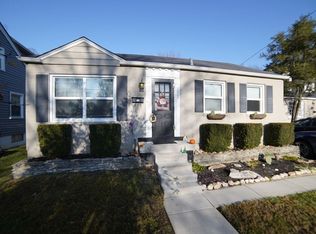 3915 Gilman Ave, Saint Matthews, KY 40207