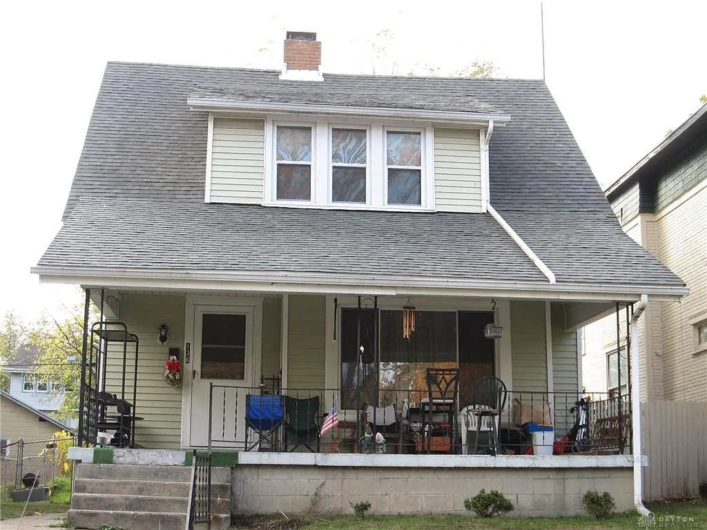 136 Marathon Ave photo 1