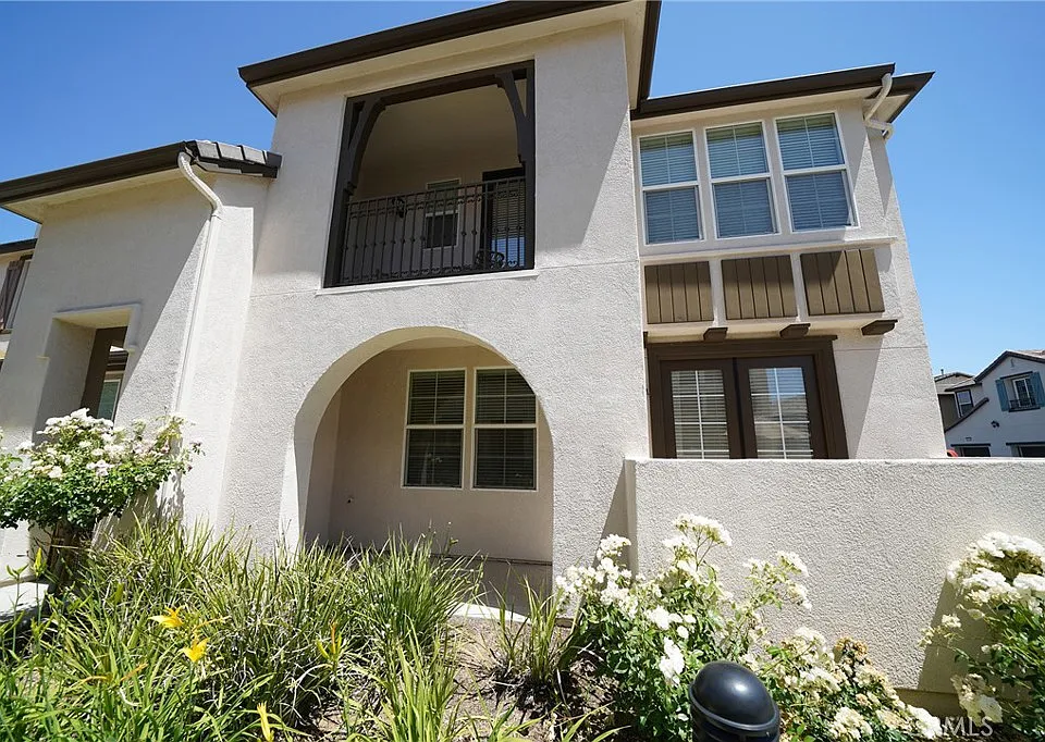 28635 Pietro Dr