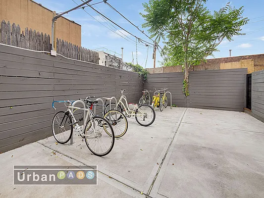 Rented by Urban Pads | media 21