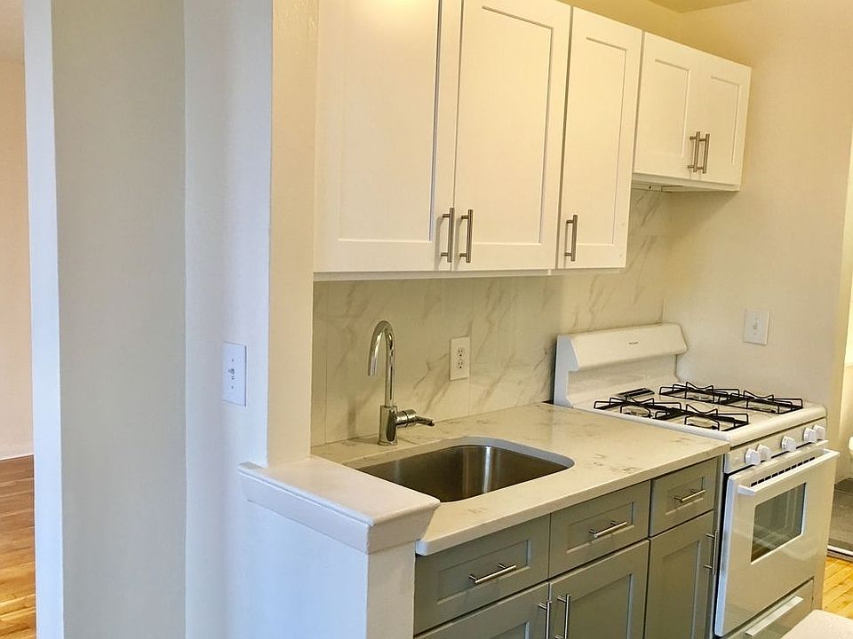 2nd image of 12007 85th Ave APT 4F