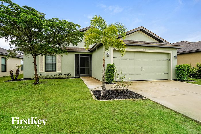 1st image of 382 Shadow Lakes Dr