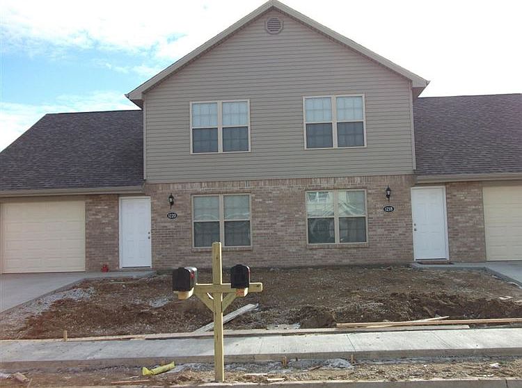 2nd image of 1218 -1220n Remington St #2